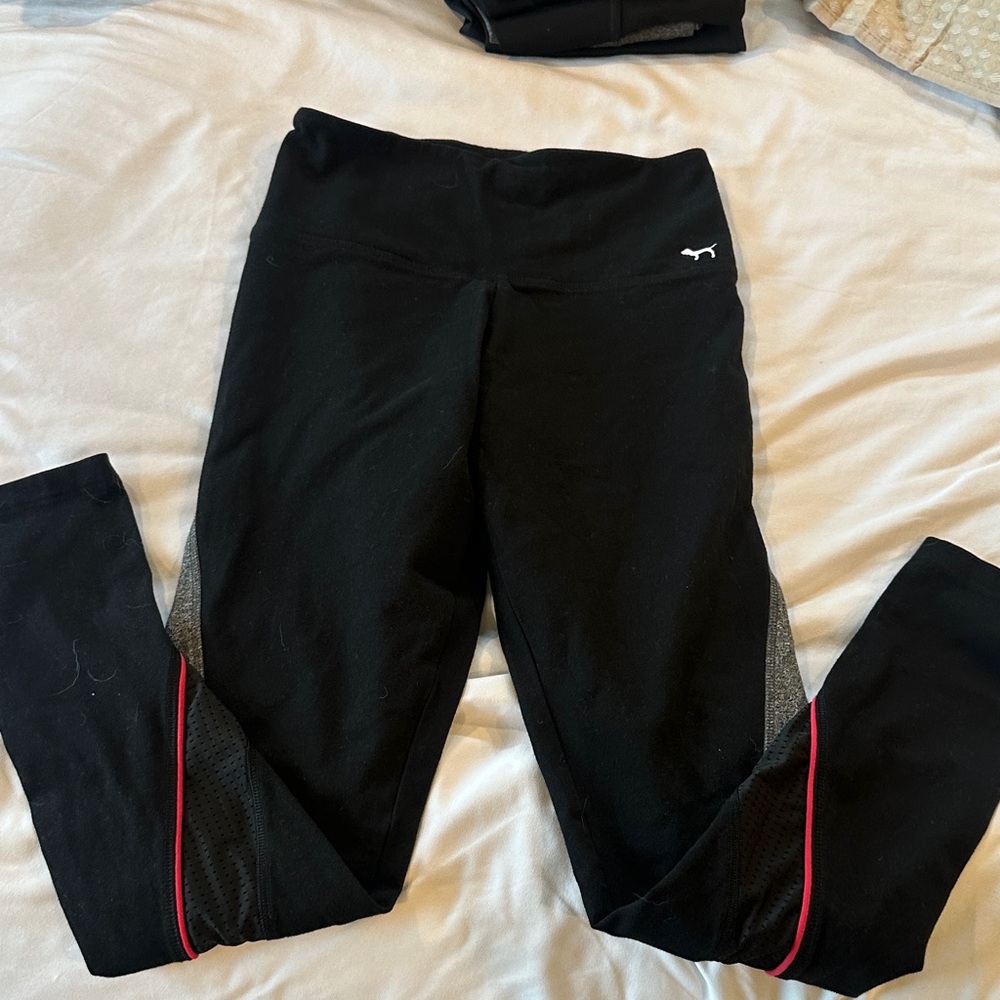PINK Victoria's Secret Black Leggings with Pink Trim - Yoga